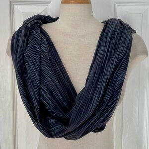 Champion Black and Gray Striped Fabric Infinity Scarf Shawl